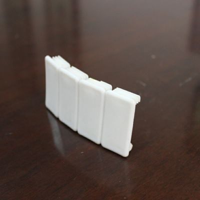 गुणवत्ता  1 1 2 Inch Square Plastic End Caps For Aluminium Tubing Extrusion कारखाना
